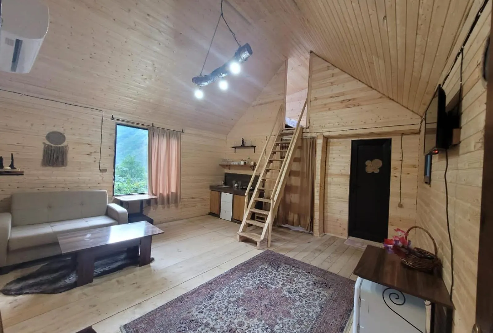 Guest Cottage - Nanka'S House Batumi